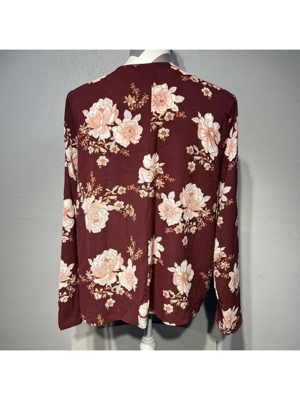 Maroon blouse - Picture 3 of 4